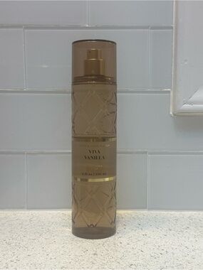 Bath & Body Works Viva Vanilla Fine Fragrance Mist